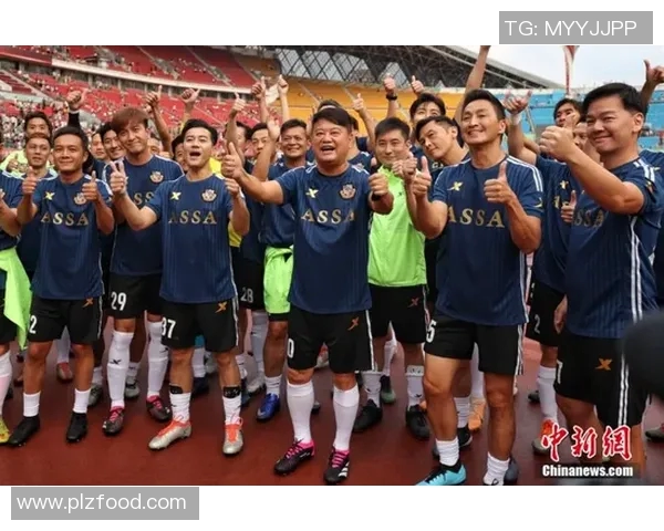 蒙面唱将足球明星队揭幕赛精彩纷呈明星球员与歌手同台竞技引发热议